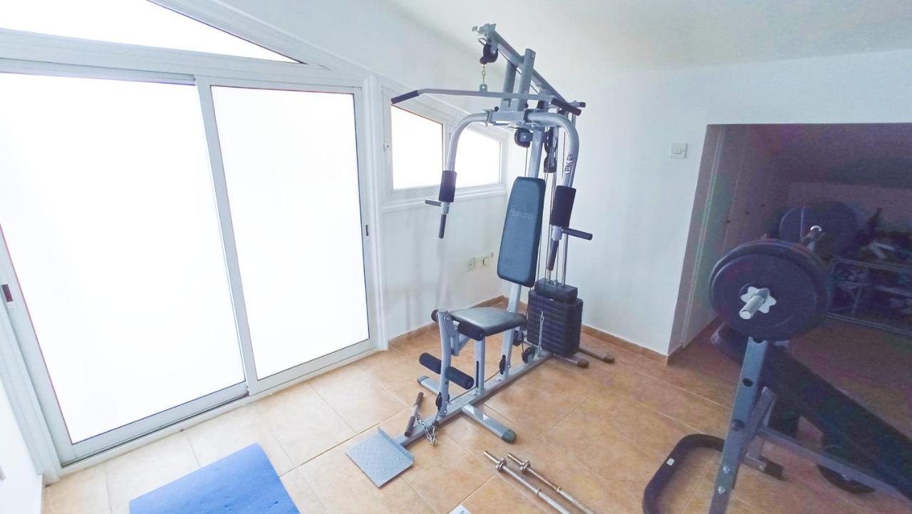 Homestay Luxury Private -sea View, Netflix, Gym- 5 Min From Beach! - Private In Shared