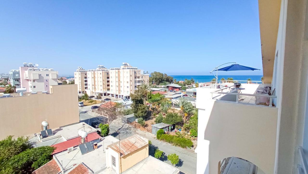 Luxury Private -sea View, Netflix, Gym- 5 Min From Beach! - Private In Shared Homestay *