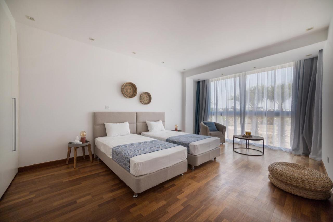 Touch Blue Residences Villa *