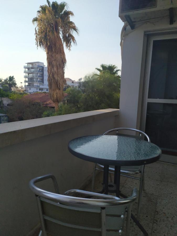 Cozy 2 Bedroom Apartment Larnaca