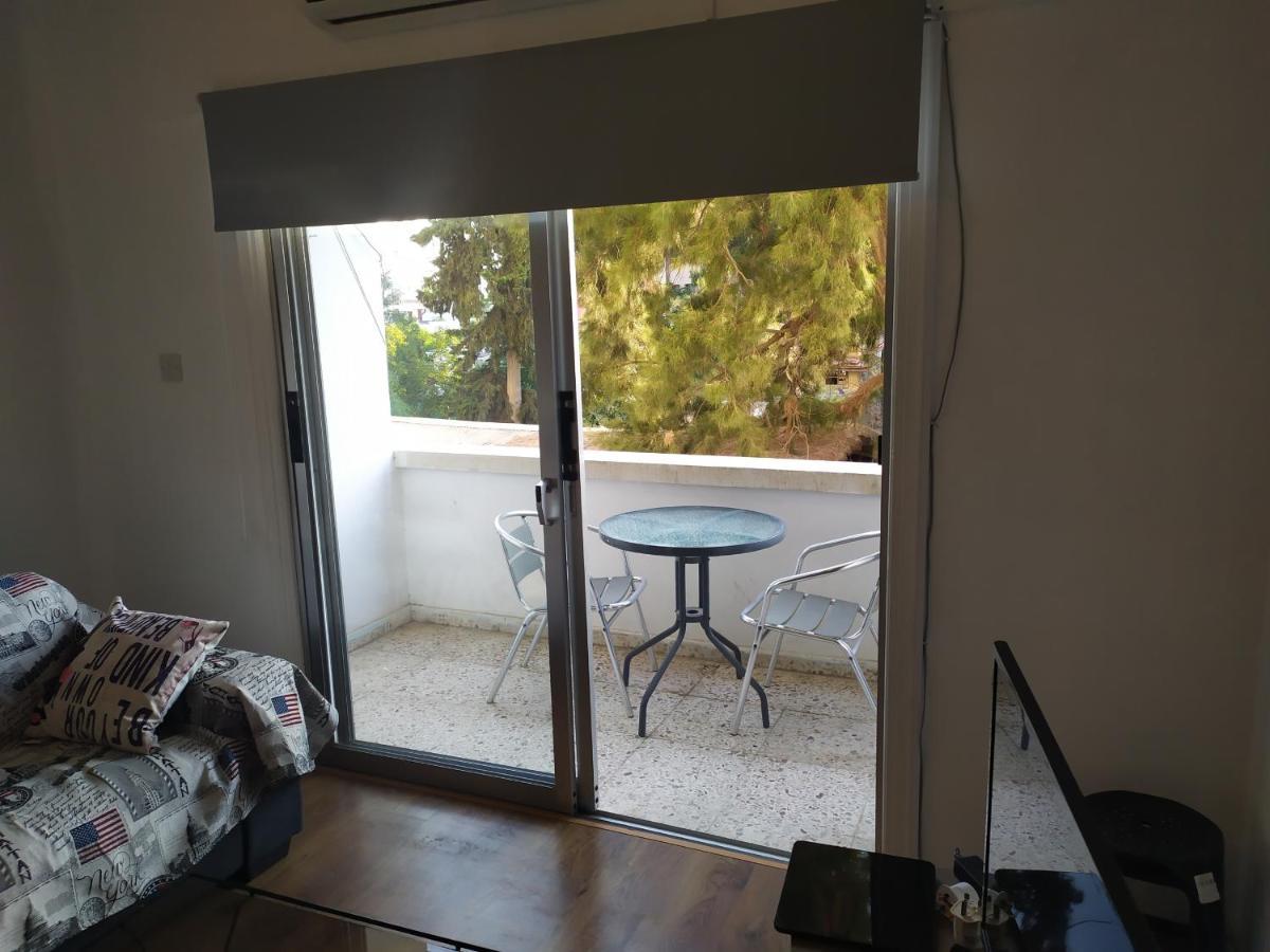 Apartment Cozy 2 Bedroom Larnaca