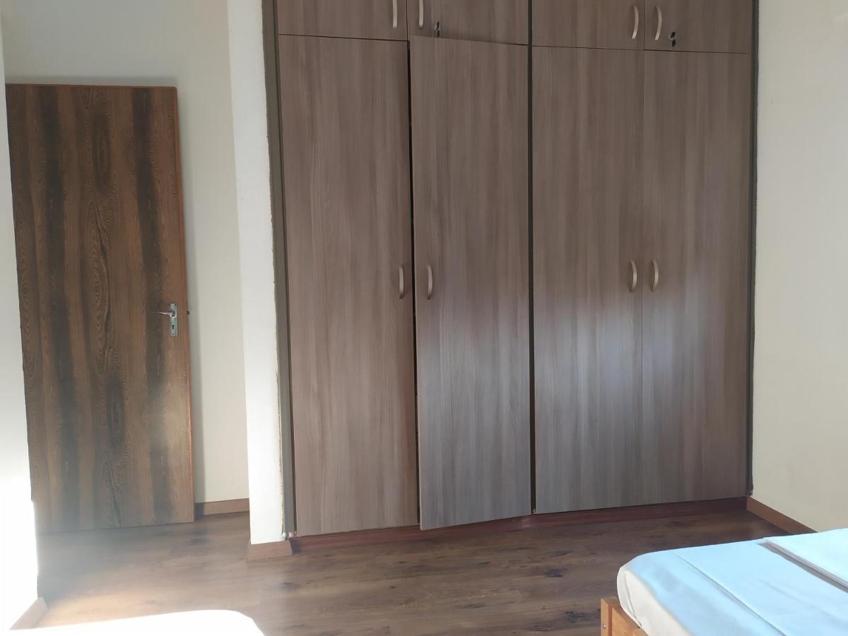 Apartment Cozy 2 Bedroom Larnaca