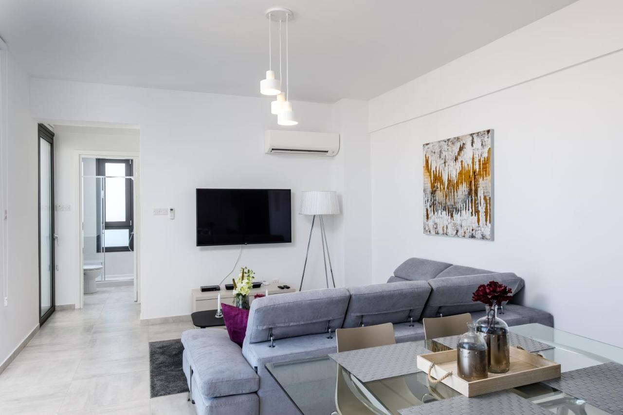 Solaar St Lazarous Larnaca