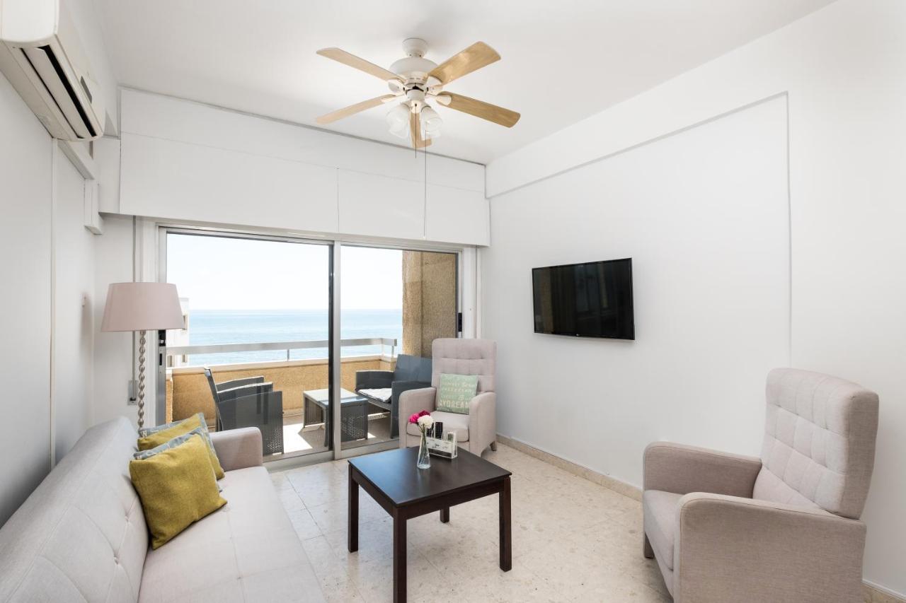 Apartment Apollon Sea View Beachfront Ap 302 Larnaca