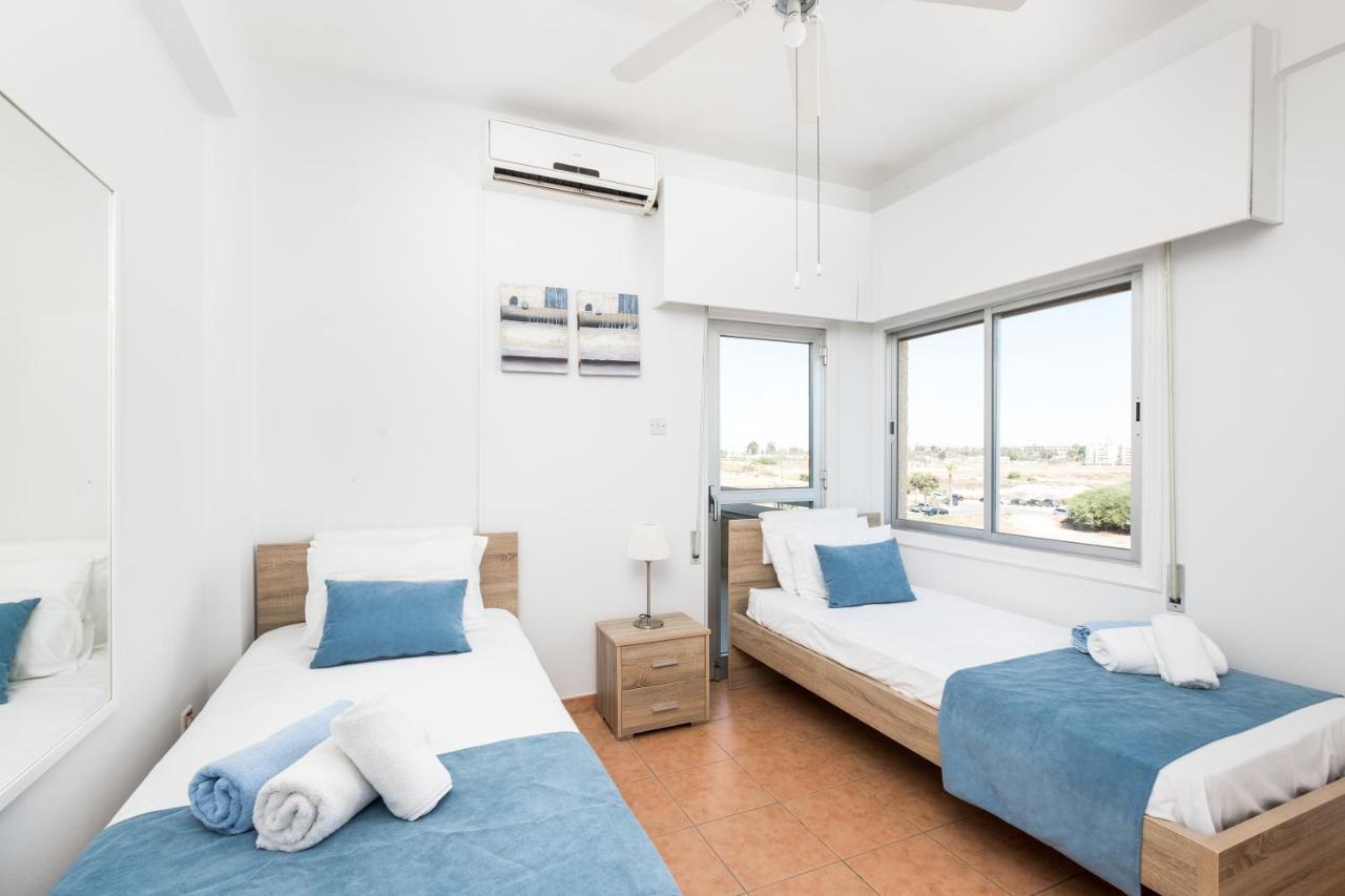 Apollon Sea View Beachfront Ap 302 * Larnaca