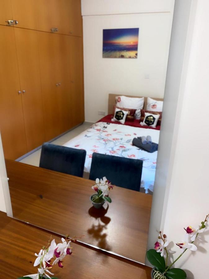 Apartment Larnaca Beach Apartment
