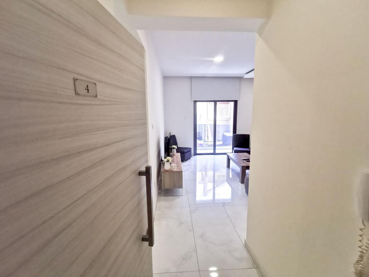 The White Pearl Apartment *