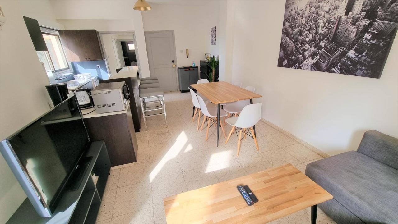 Apartment Cozy Apt / 100 Mbit+ Netflix / Near Airport