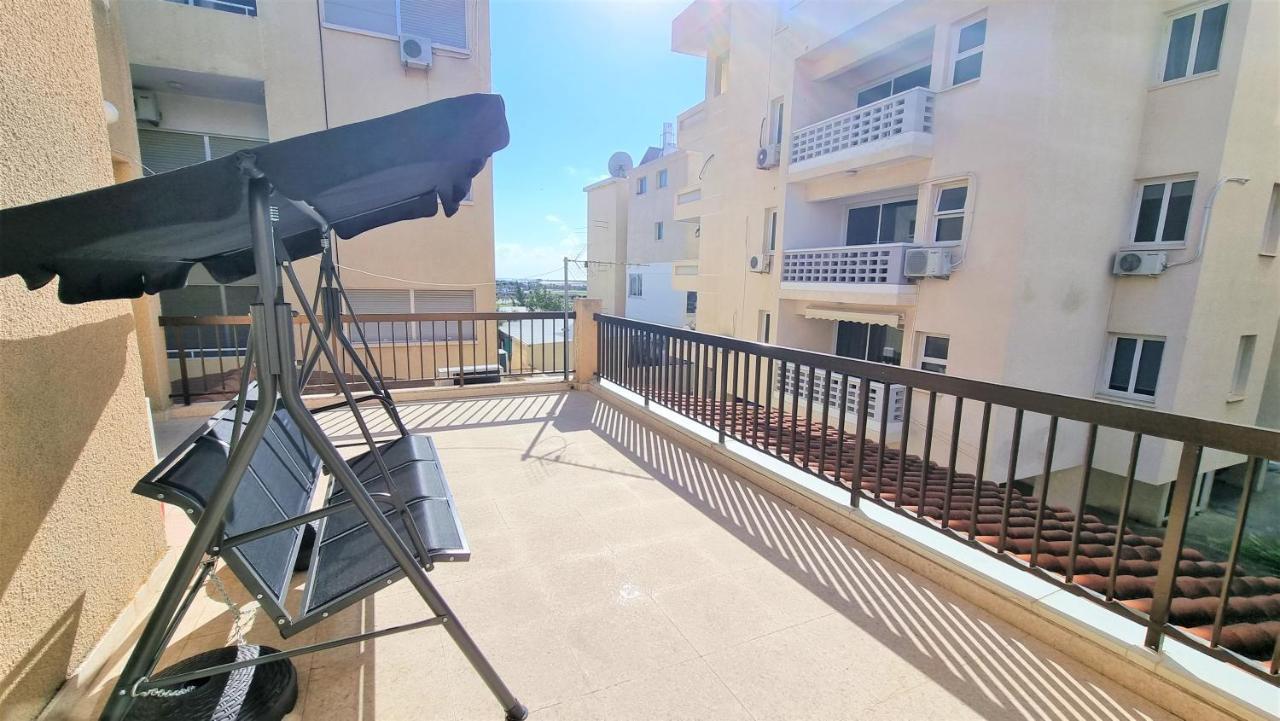 Cozy Apt / 100 Mbit+ Netflix / Near Airport