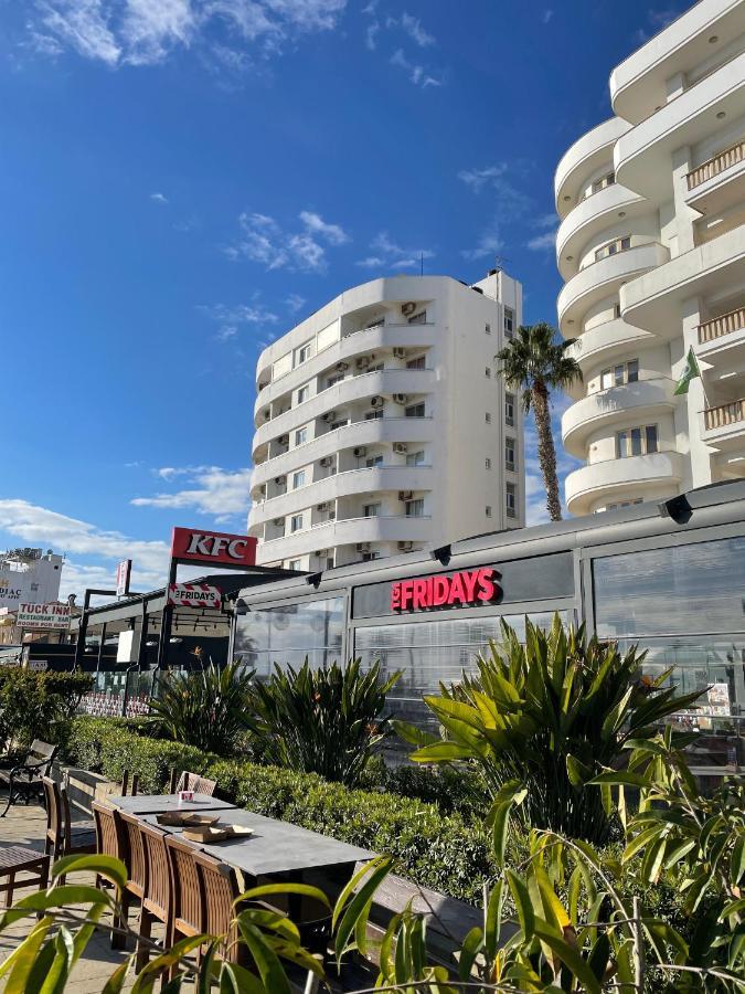 Apartment 180° Seaview Apt. Right On Famous Promenade Larnaca