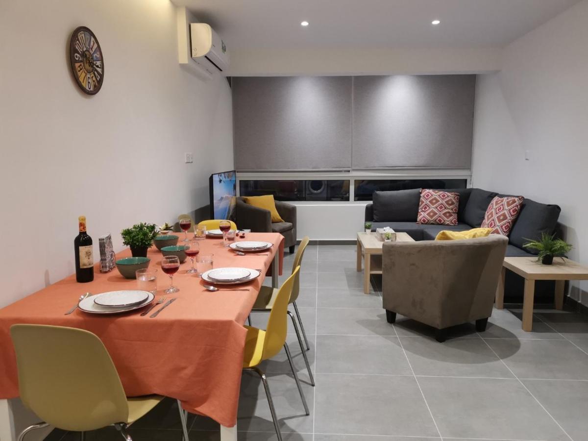 Apartamento Nat's Finikoudes Beach 3 Bedroom