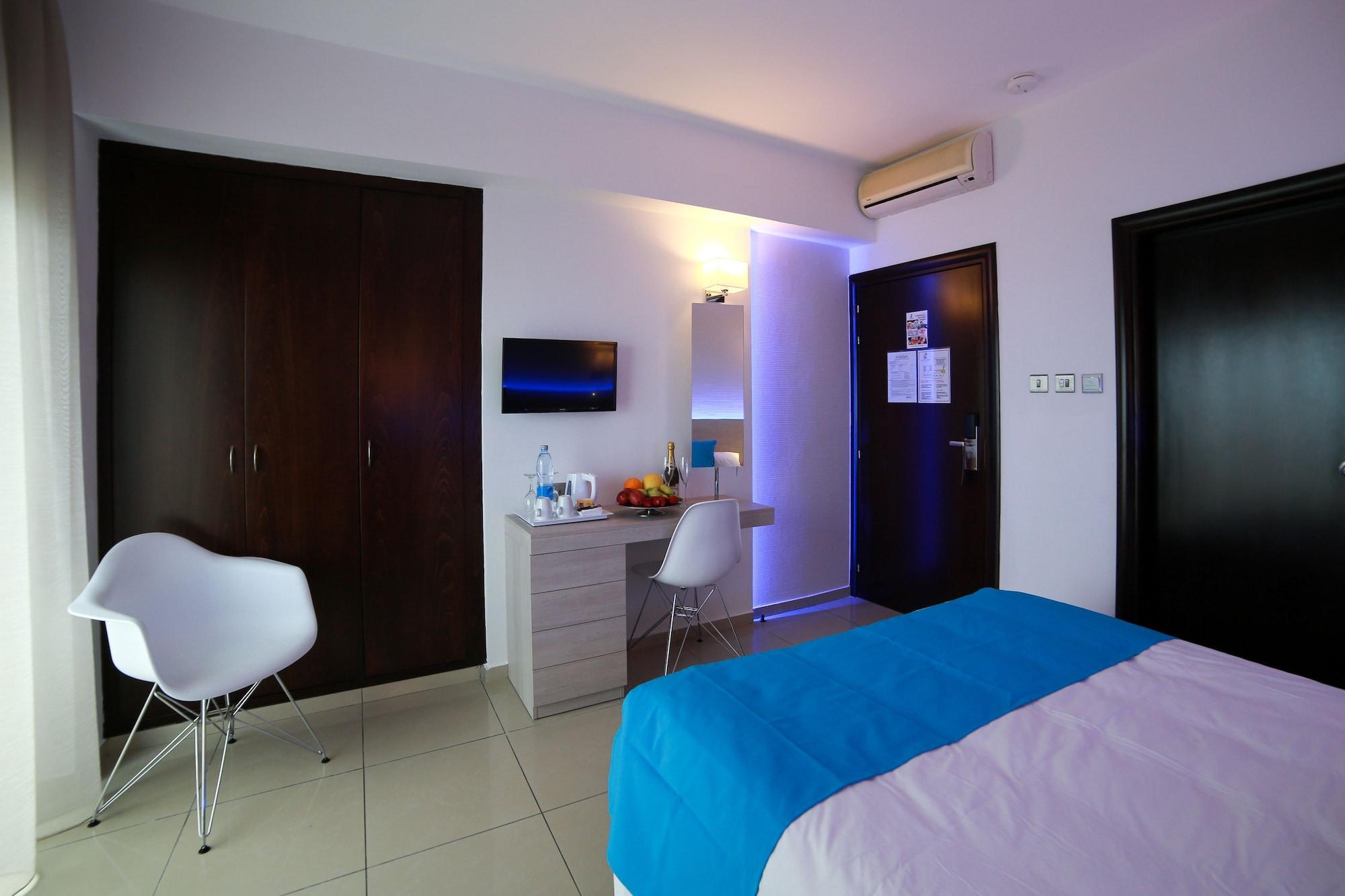 Les Palmiers Beach Boutique & Luxury