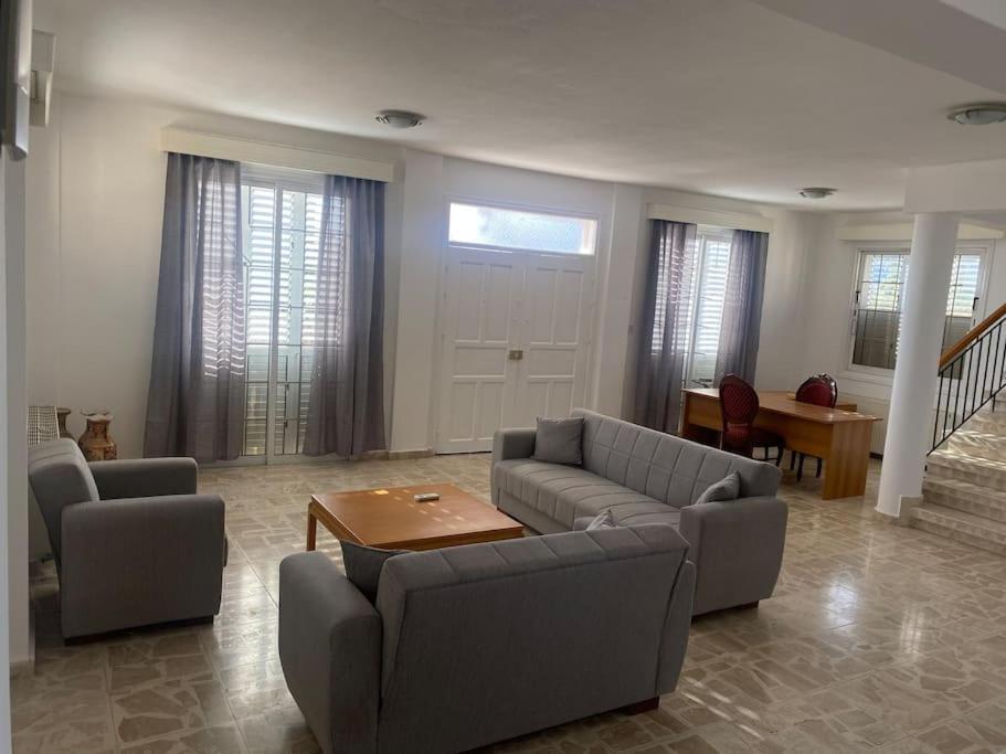 Villa Oroklini Larnaca