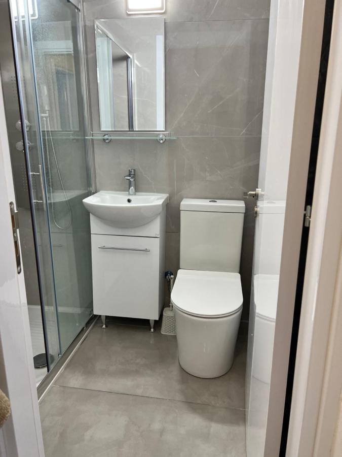 Holiday home Luxurious Maisonette Near The