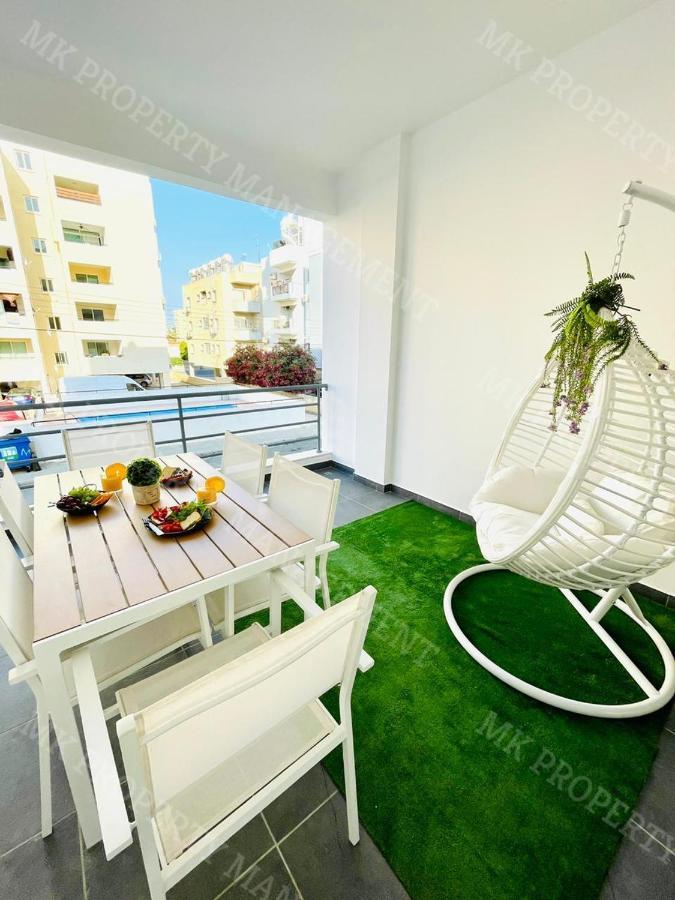 Coastal Getaway Apartment *