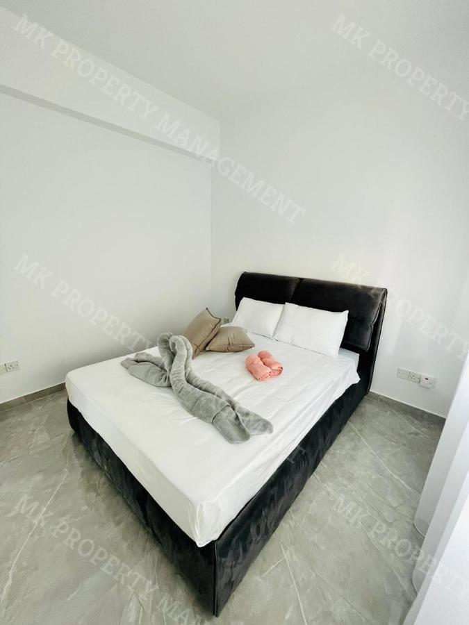 Apartment Coastal Getaway Larnaca