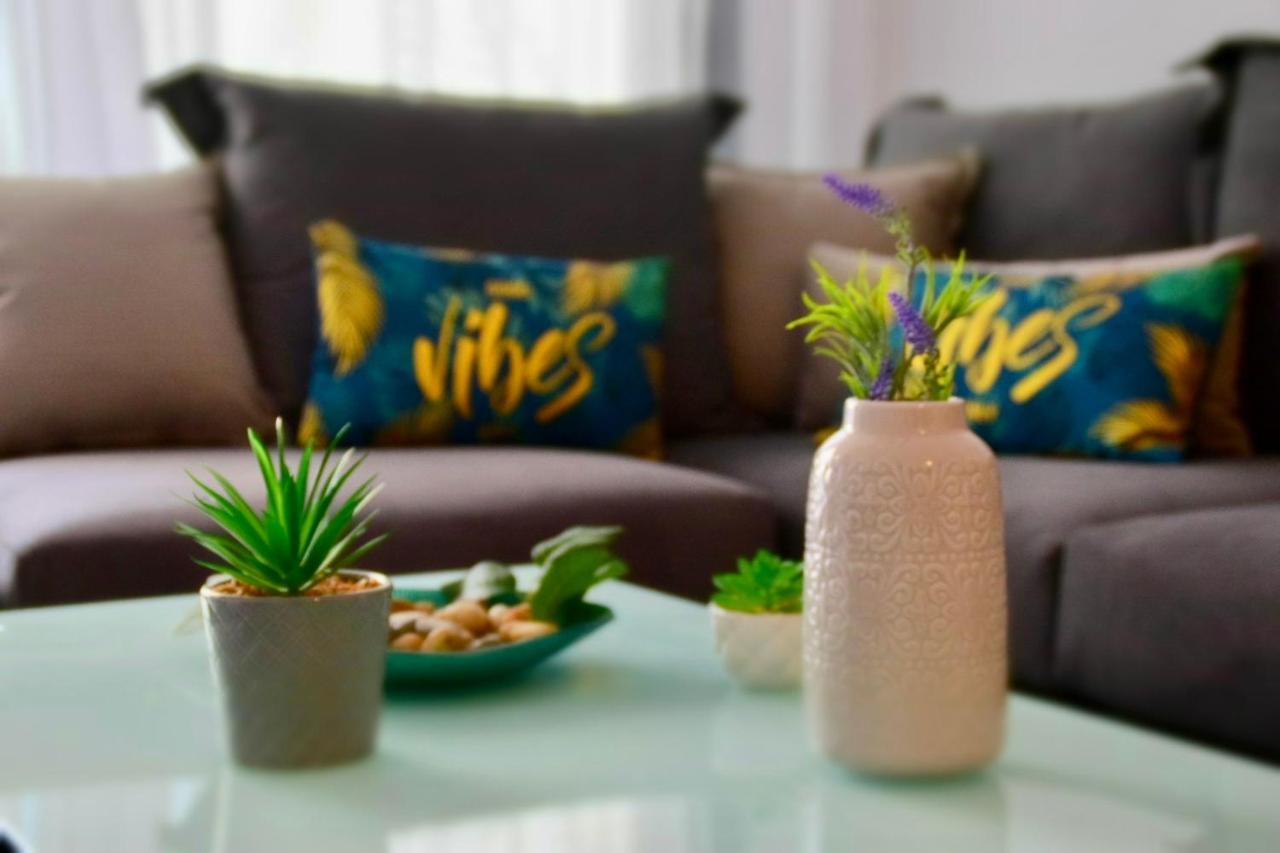 Apartment Coastal Getaway Larnaca