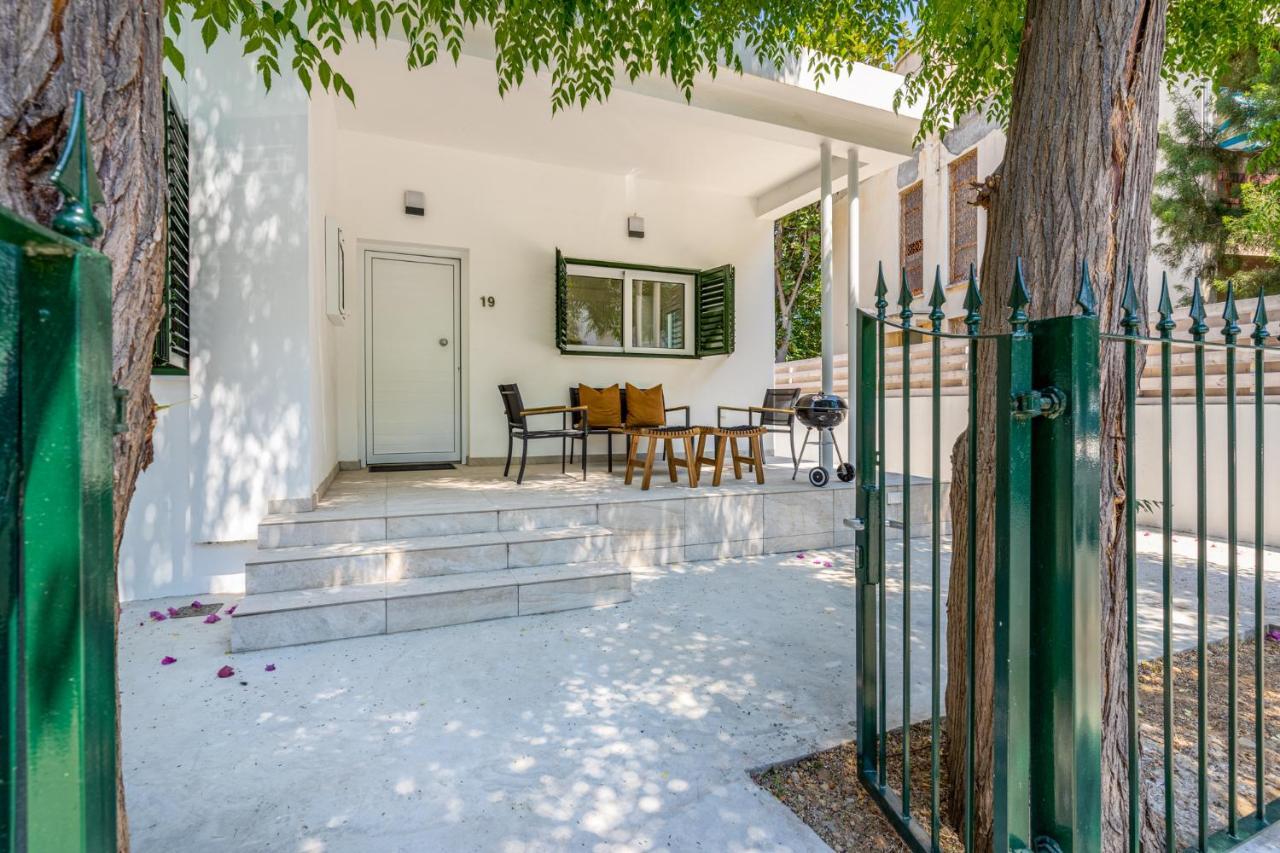 Arty Haven - Spacious 3-br House In *