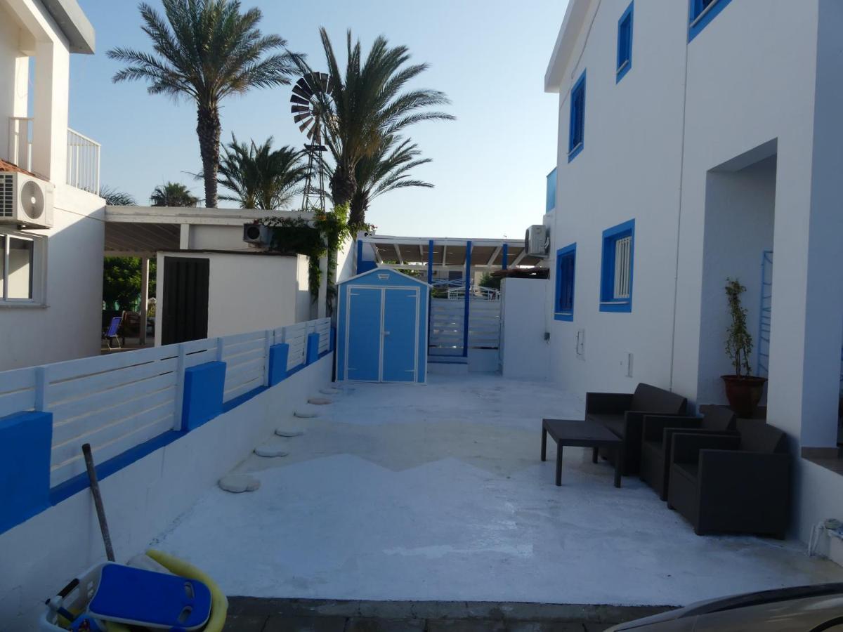 Greek Island Style 2 Bedroom With Pool Next To The Sea