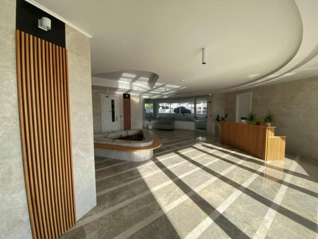 Mckenzie 2 Bedrooms Seaview Apartamento