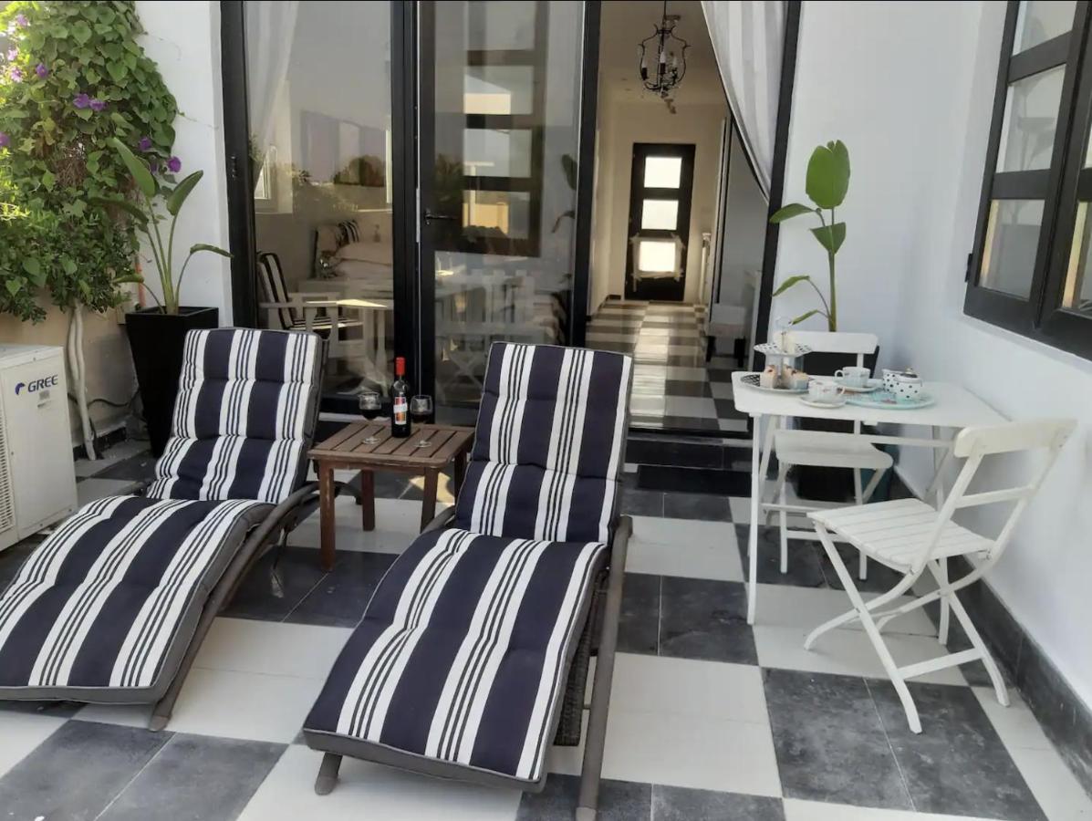 The Pervoli - Pool - Close To Apartamento