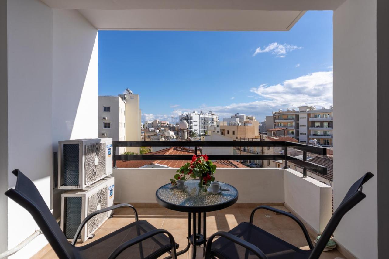 Polyn 1- Bedroom In Apartment Larnaca
