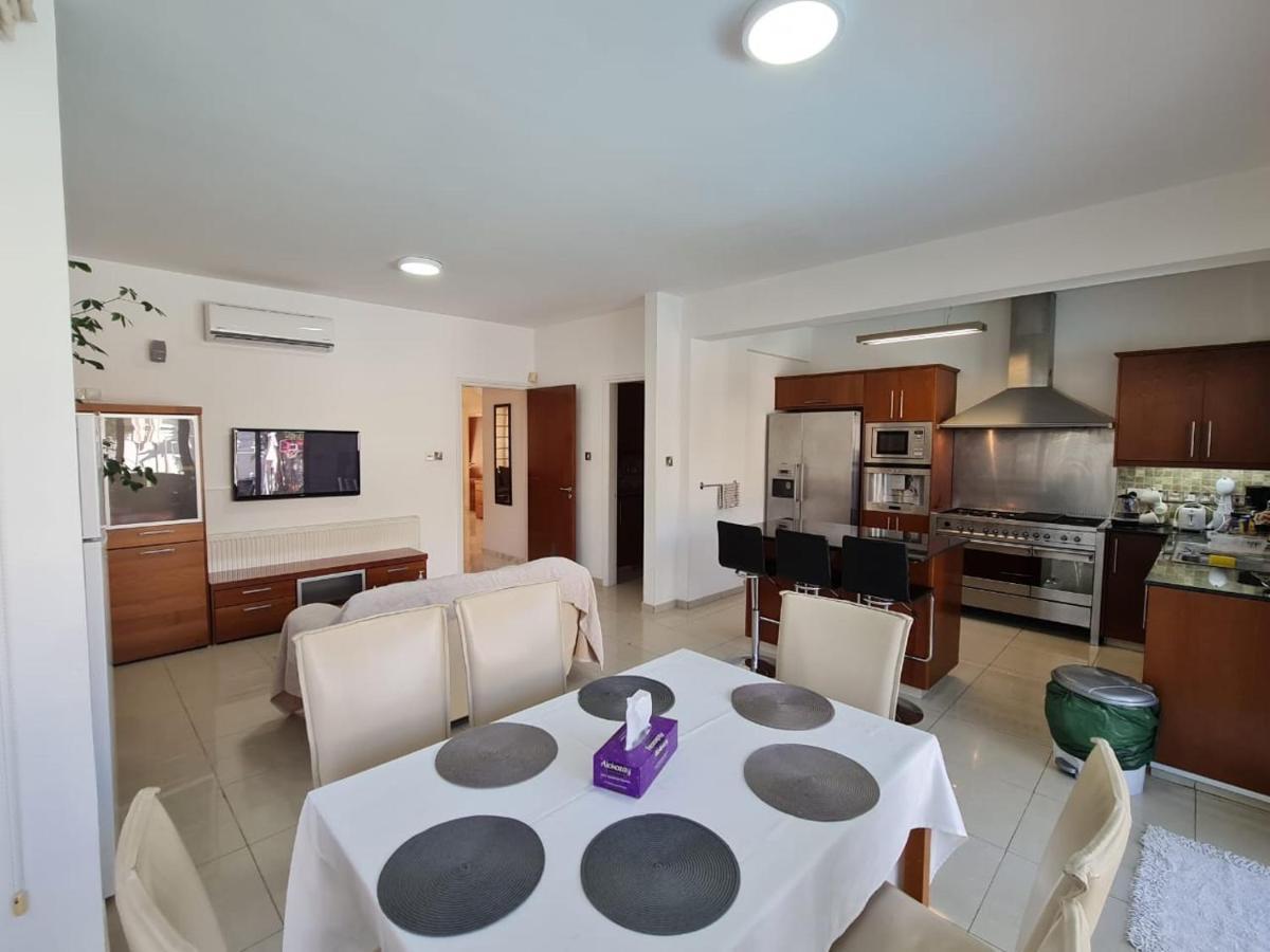 Victoria Villa Larnaca