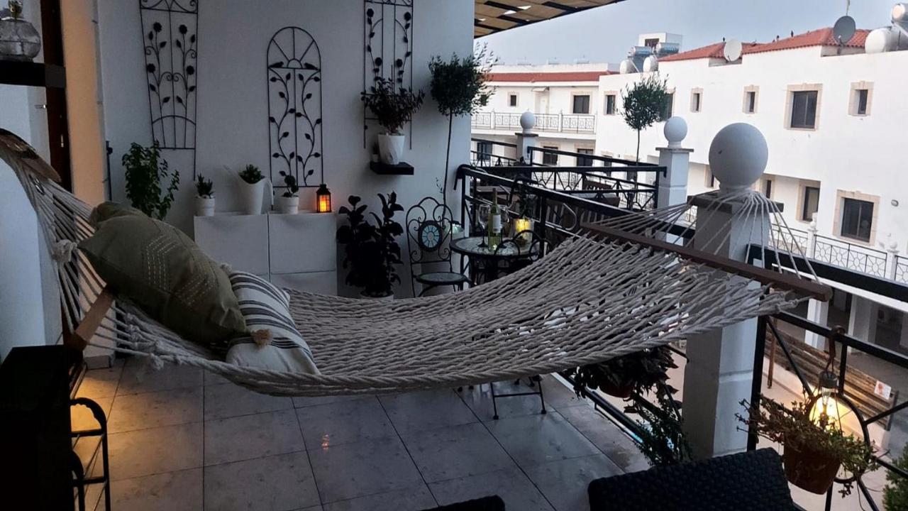 Apartamento Paramount Gardens C202 *