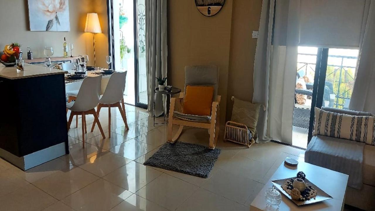 Apartamento Paramount Gardens C202 *
