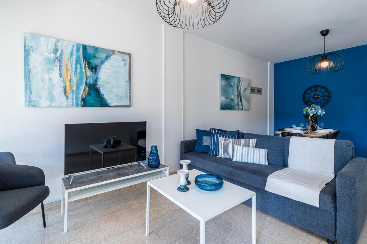 Apartment Azure 2-br W/terrace In