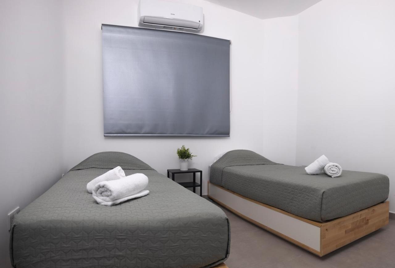 Lovely 2 Bed In City Centre Apartment Larnaca