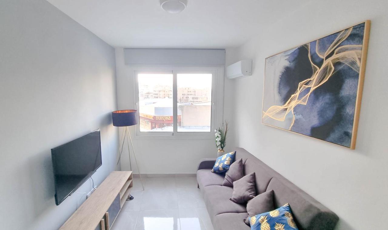 Coastal Chic: Luxury In The Heart Of The City! With Smart Tv! Apartment