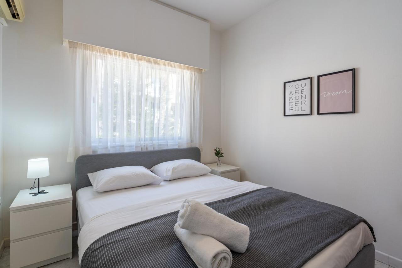 Groovy 1-bedroom In