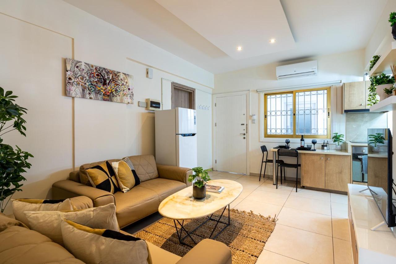City Cove 1-br Apt In