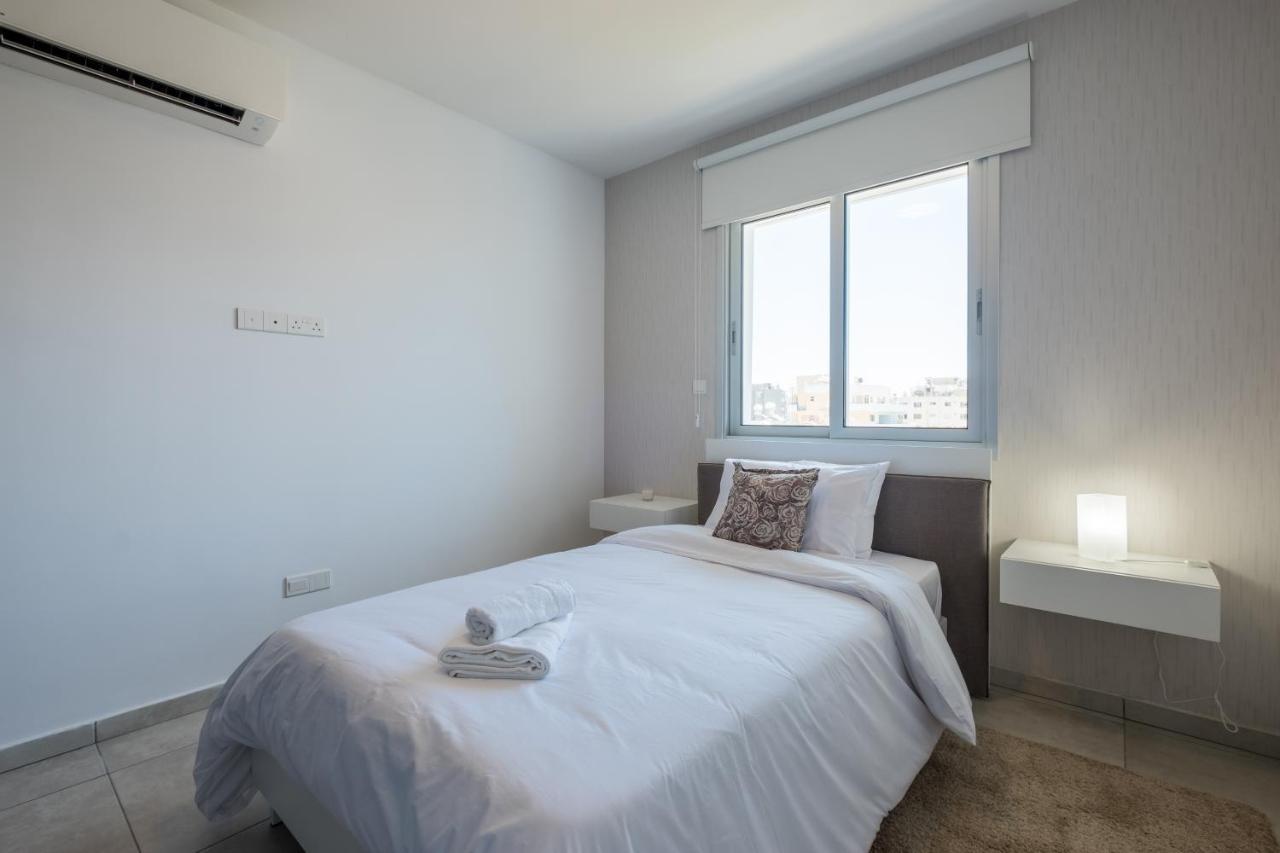 Apartamento Solaar Faneromeni Lárnaca