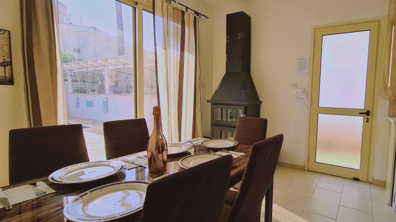 Villa Maria Petounta Larnaca