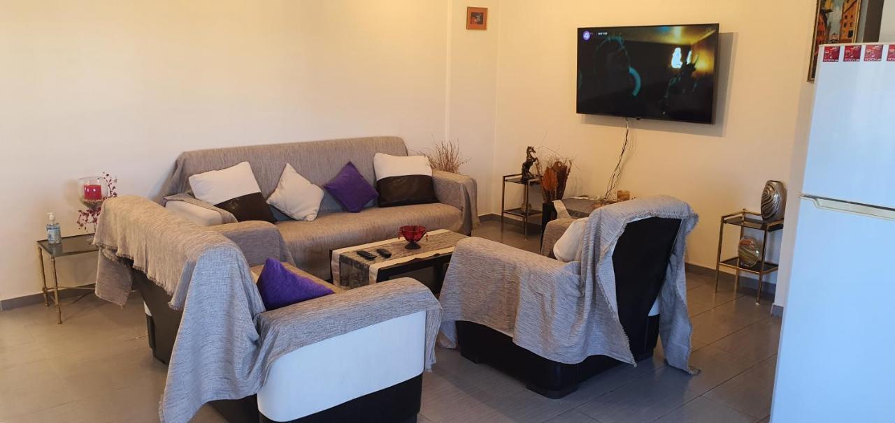 Stefaris 'sioukris Court' Apartment *
