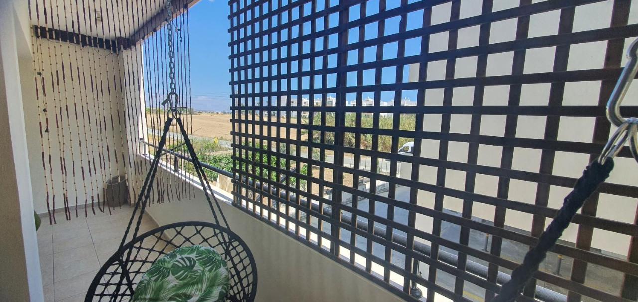 Stefaris 'sioukris Court' * Larnaca