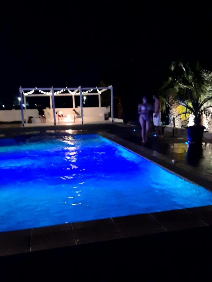 The Pervoli - Pool - Close To *