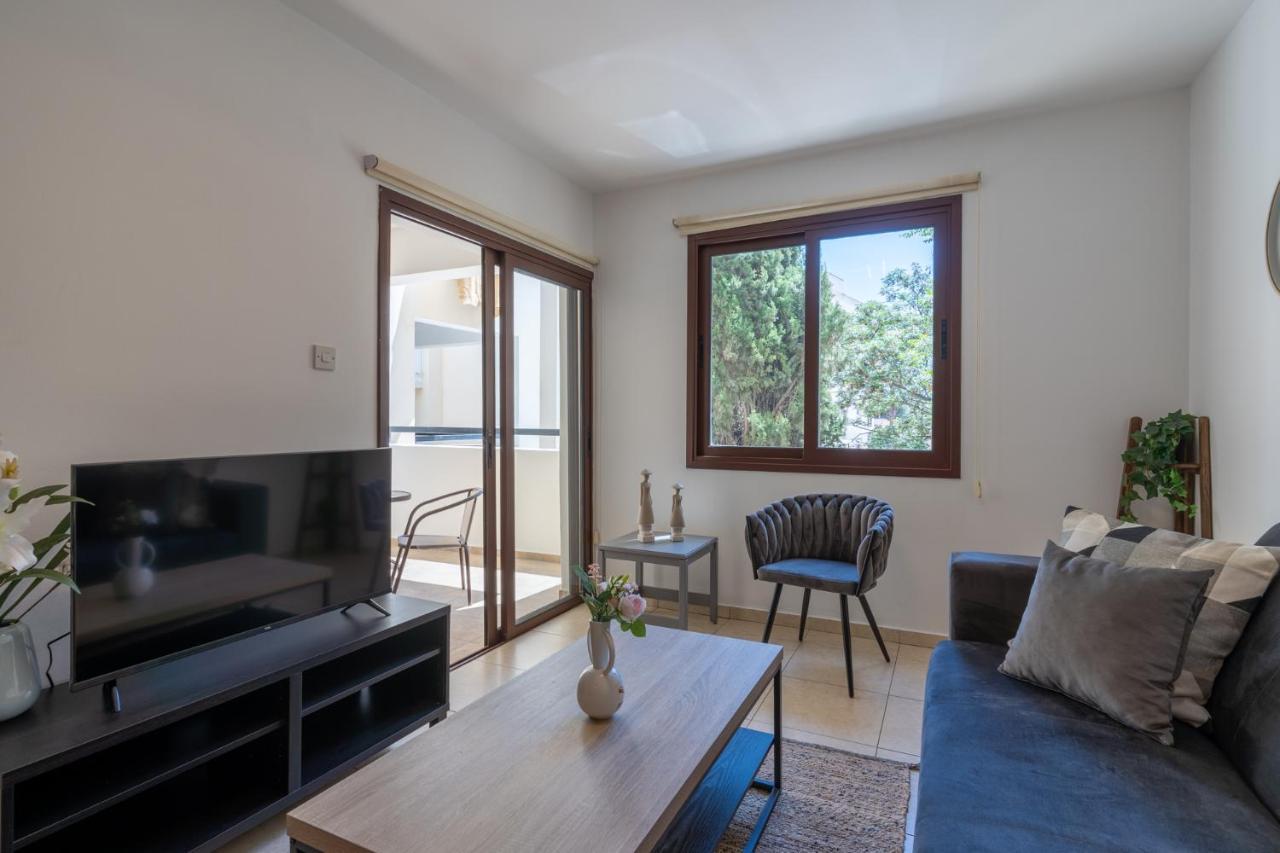 Apartment Mia 1-bedroom In *