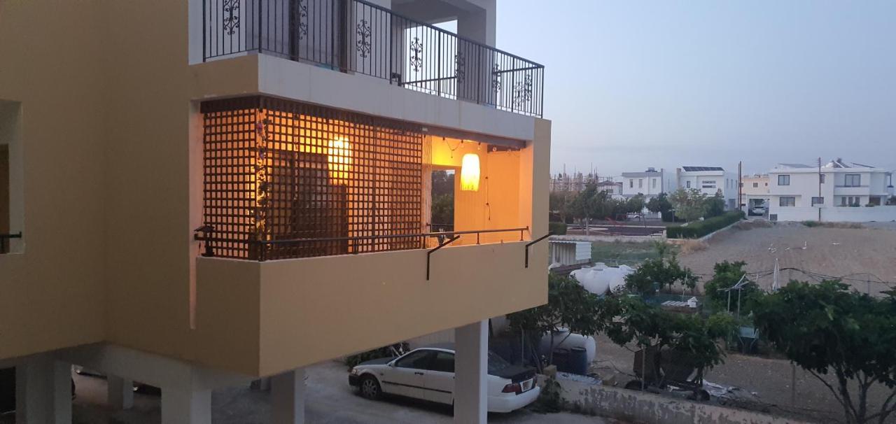 Stefaris 'sioukris Court' Apartment
