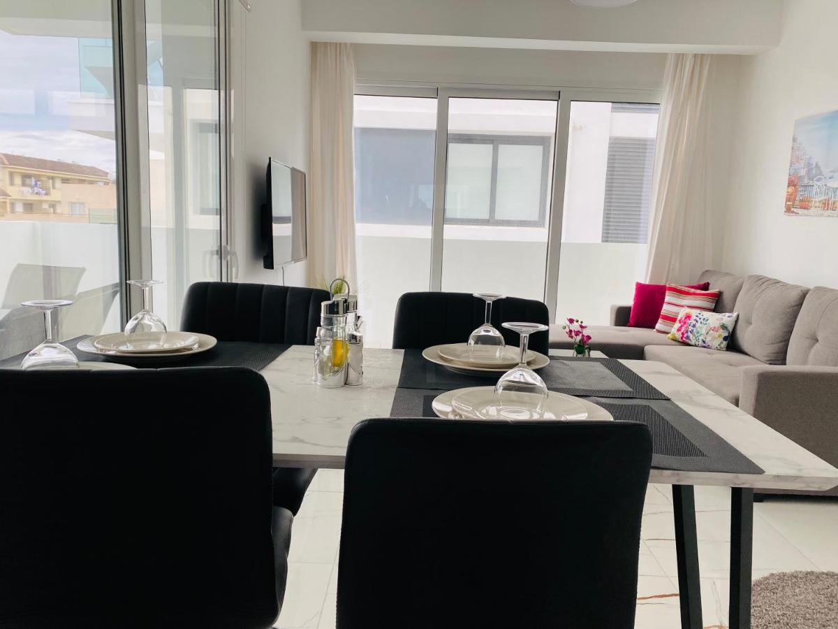 Apartment Vivid 1-br In *
