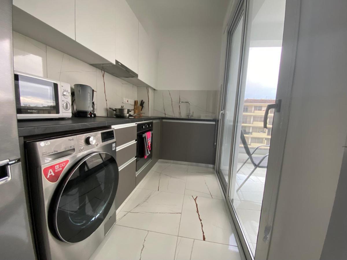 Vivid 1-br In *