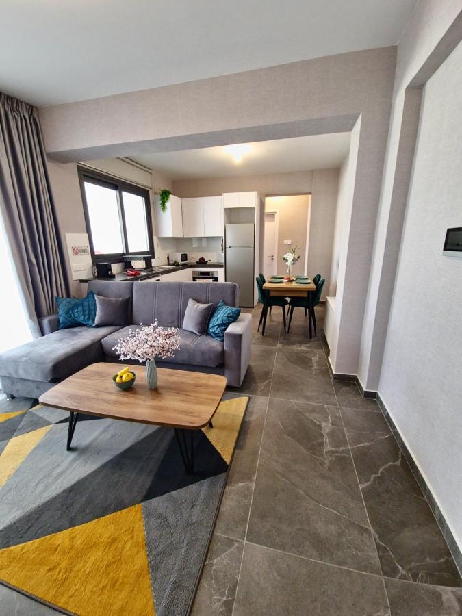Carisa Deluxe With Jacuzzi