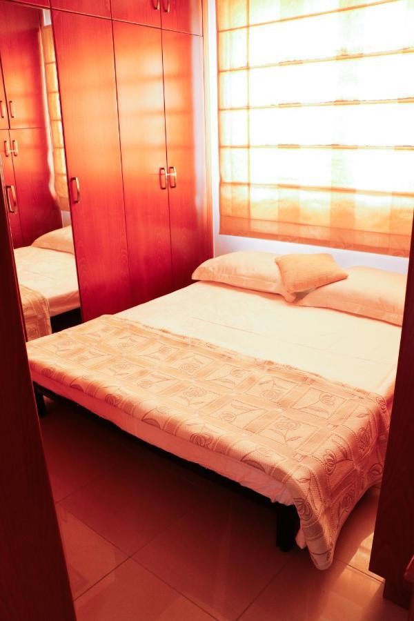 Luxury Apartment, Near Pinikoudes Apartment