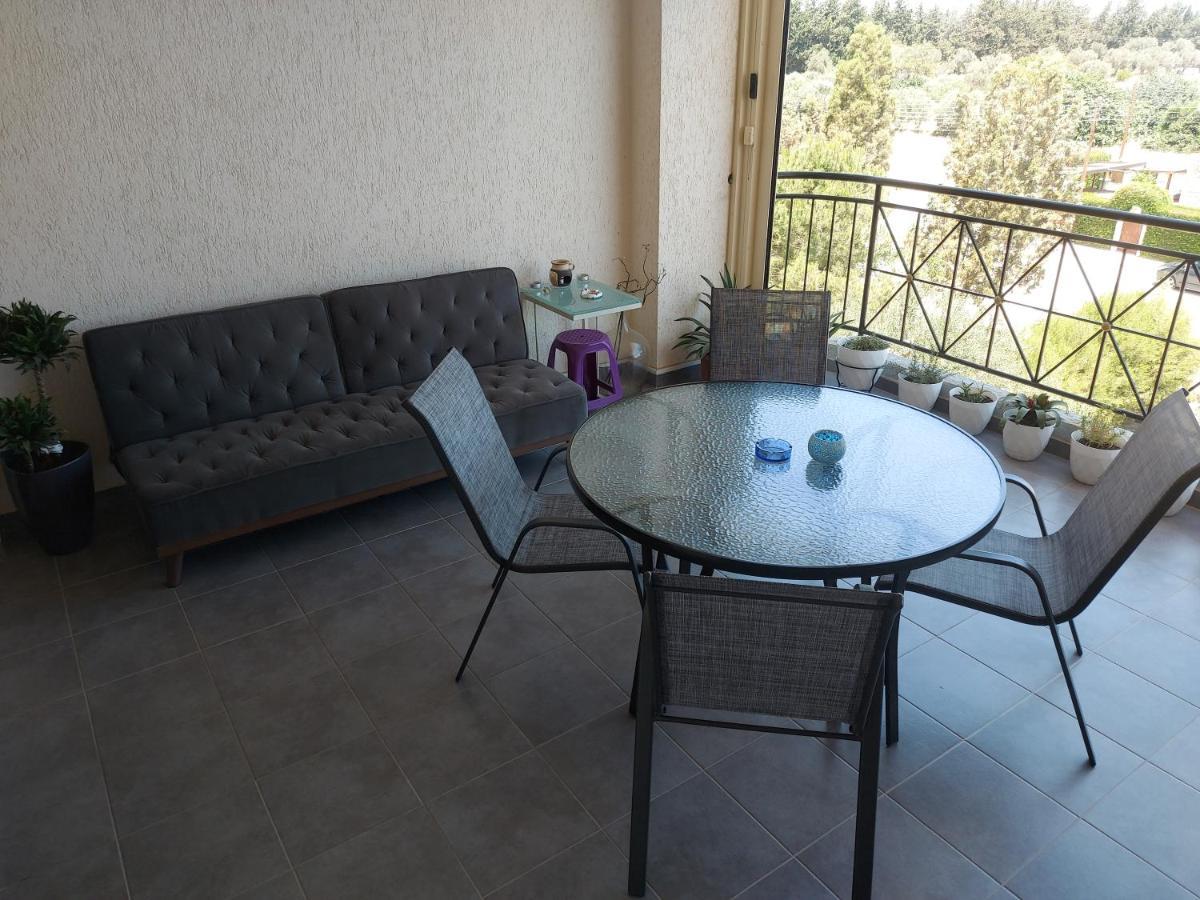 Homestay Private In Shared Near Airport - 24 Hour Shuttle Service *