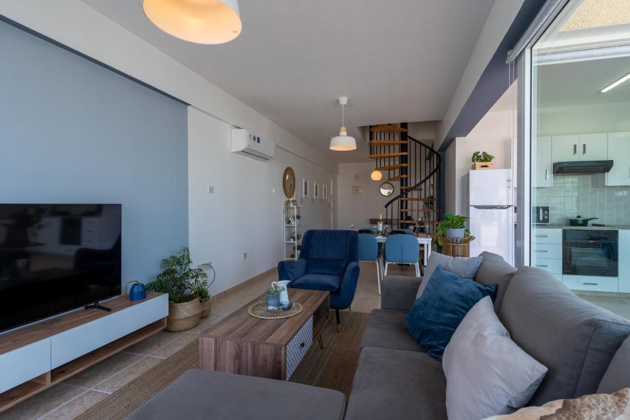 Apartment Chloris 3- Bedroom W/pool In