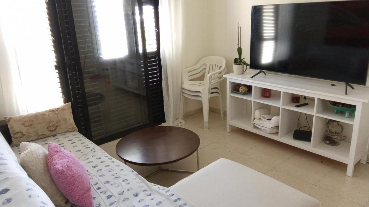 2 Bedroom In Makenzi Larnaca