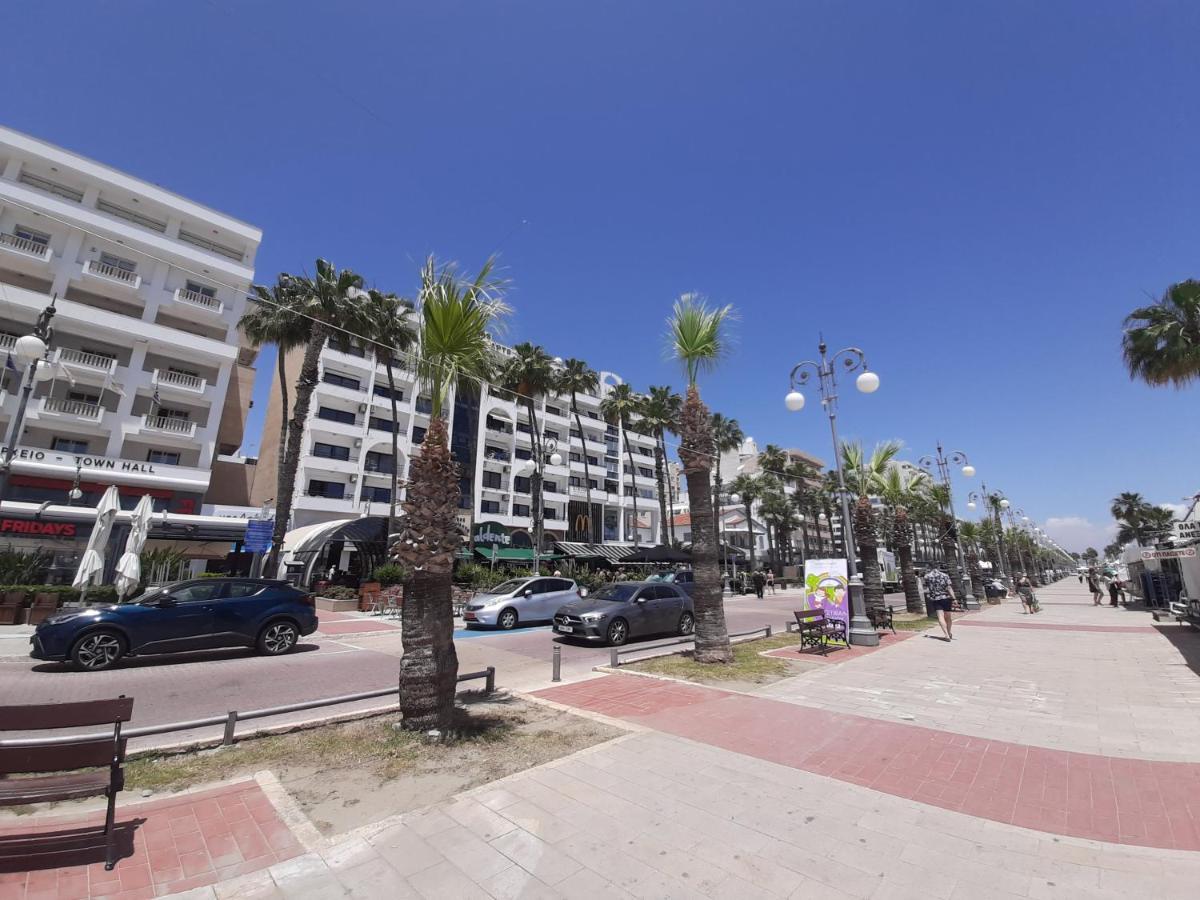 Happy Tucan Apartment Larnaca