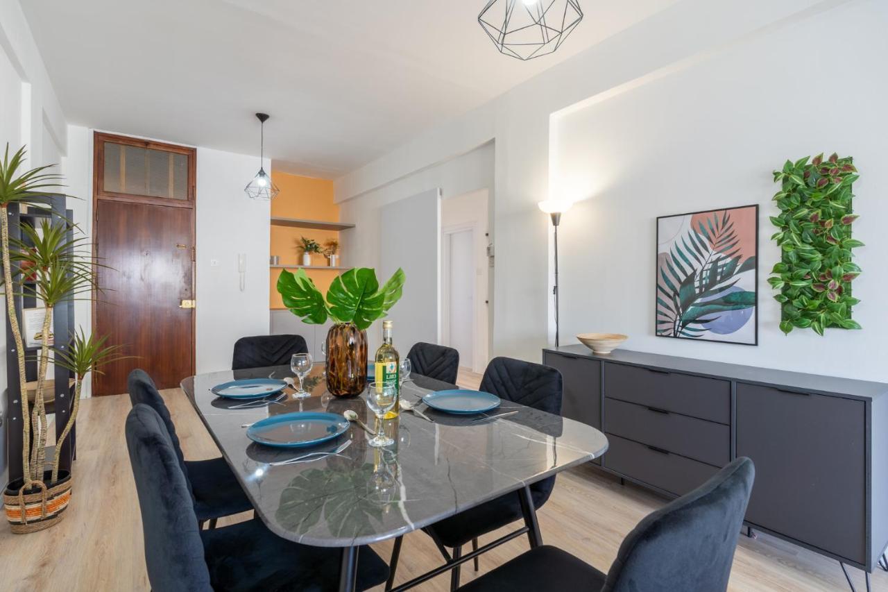 Citrus 3-bedroom In Apartment *
